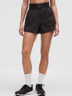 Lululemon Lightweight Super-High-Rise Training Short 4" Black sz0